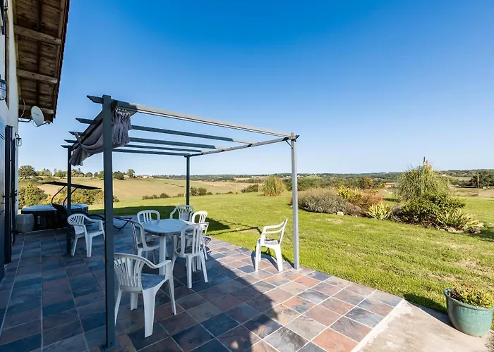 Le Basque - * バザス